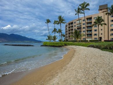 A Wonderful 2 Bedroom Condo with Pacific Views.